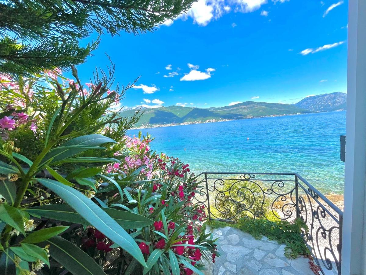 Beachfront Villa Pearl Of Adria Krasići Eksteriør bilde