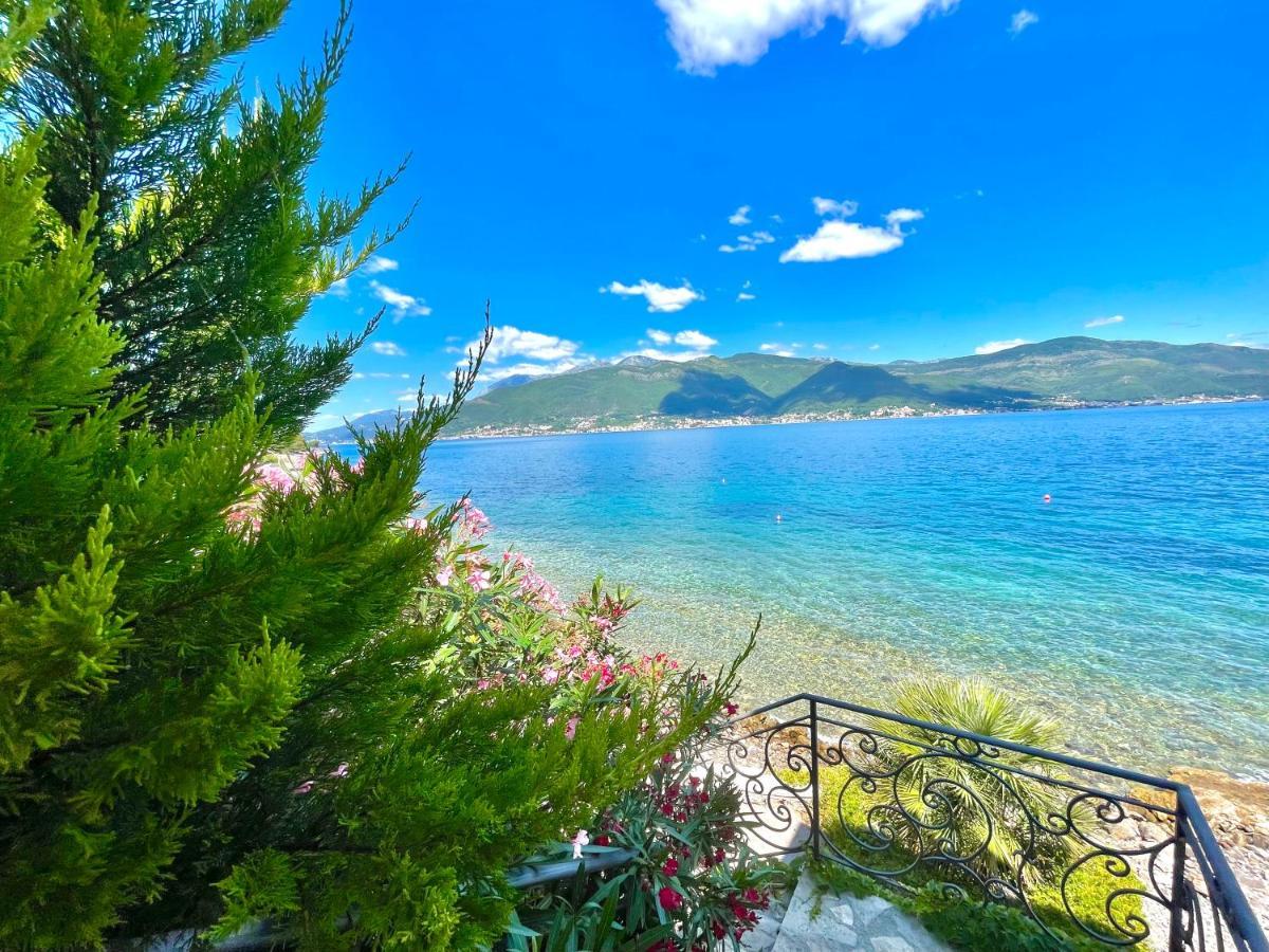 Beachfront Villa Pearl Of Adria Krasići Eksteriør bilde