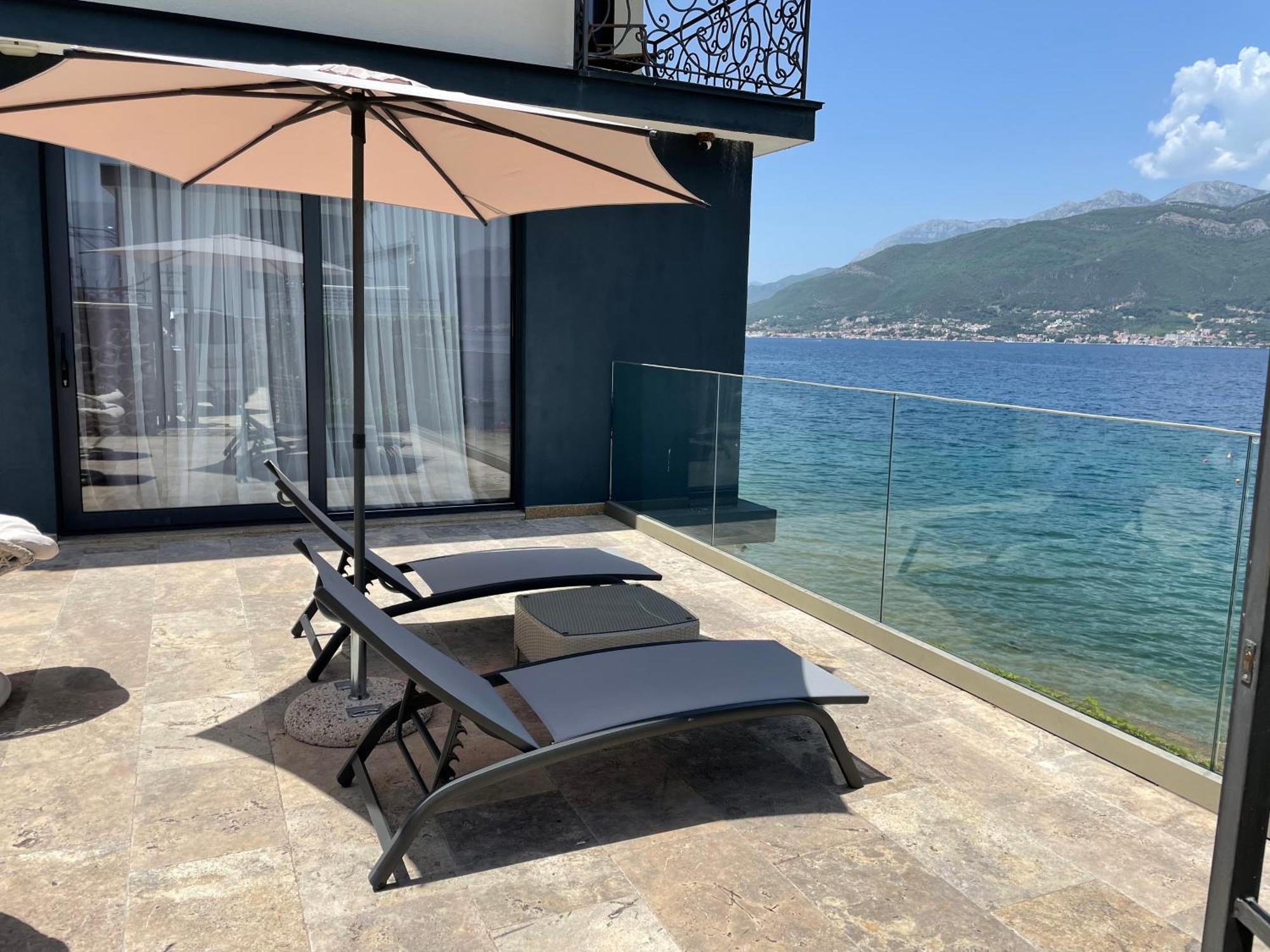 Beachfront Villa Pearl Of Adria Krasići Eksteriør bilde